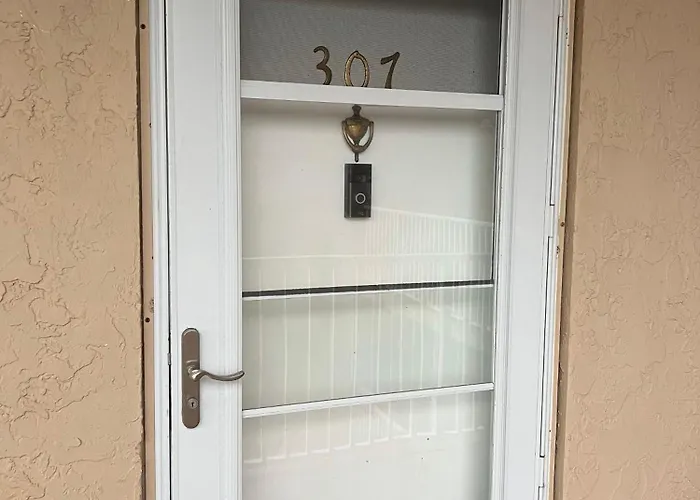Bayshore Yatch Tennis 2br 3 Beds, Walking Distance To Beautiful Quite Ferienhaus